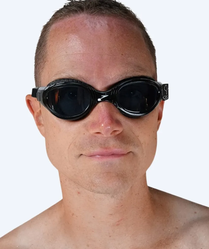 New Speedo motions svømmebriller - Biofuse Flexiseal - Sort (Smoke linse)