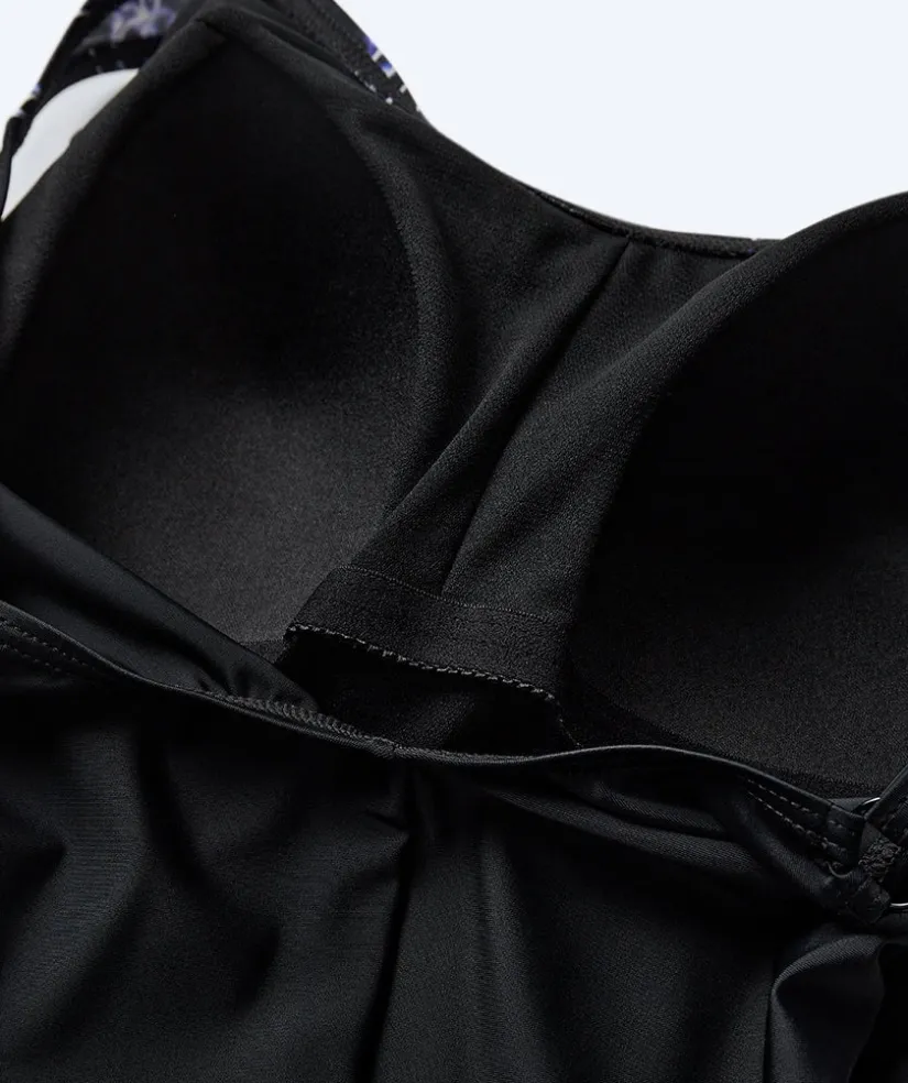 Discount Watery badedragt plus size til damer m. blomster - Vale - Sort