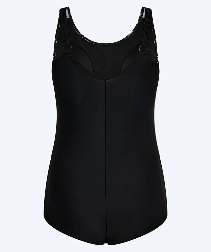 Discount Watery badedragt plus size til damer m. blomster - Vale - Sort/hvid