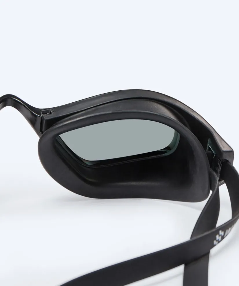 Outlet Watery Elite svømmebriller - Storm Racer Mirror - Sort/sølv