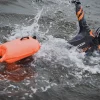 Hot Watery havtaske - Swim Buoy & Dry Bag 28L - Fluo Gul