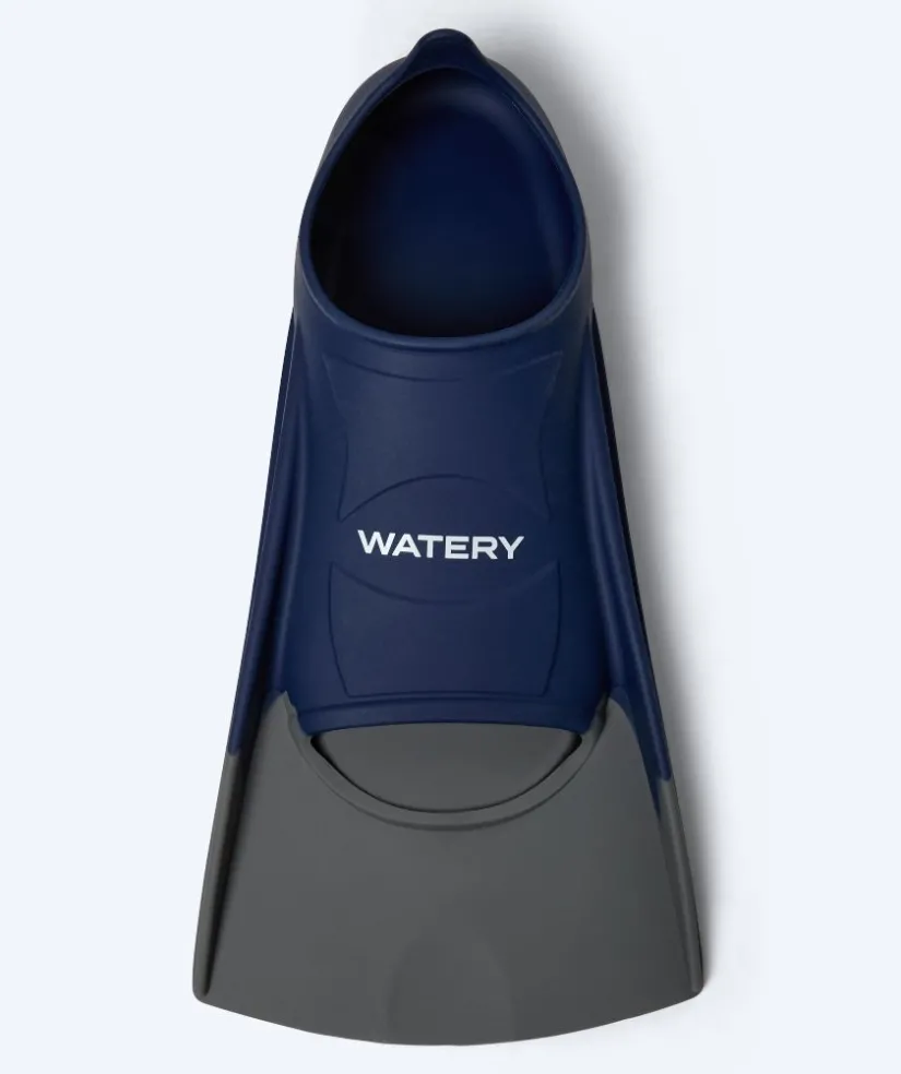 Best Watery korte svømmefødder - Shimmer - Mørkeblå