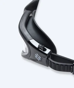 Discount Watery nærsynede svømmebriller med styrke til voksne - (-2.0) – (-6.0) - Raven Active - Sort/klar