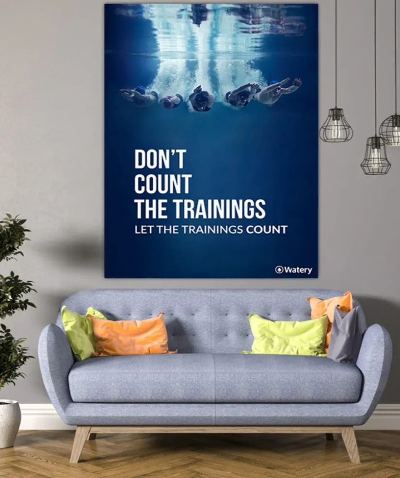 Hot Watery svømmeplakat - Let The Trainings Count