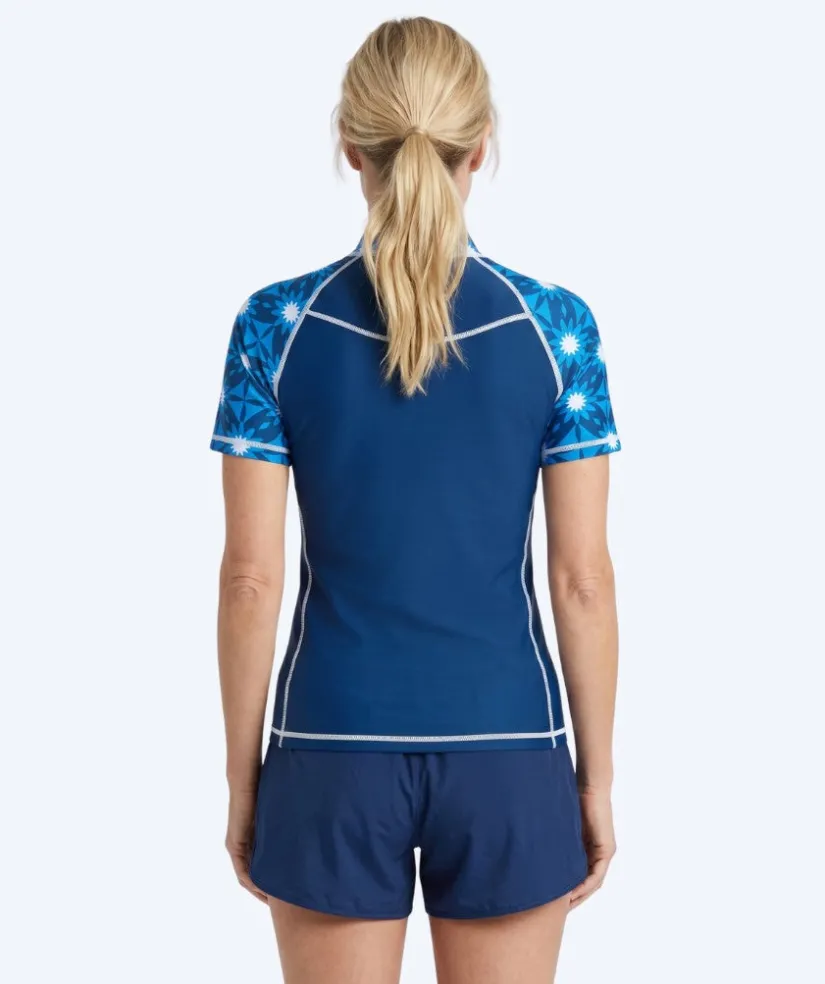 Discount Watery UV-trøje til damer - Aiko Kortærmet Rashguard - Blå/mørkeblå